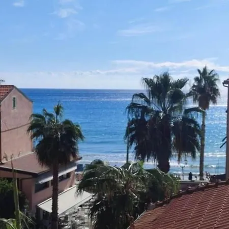 Διαμέρισμα Fronte Mare, Pieno Centro!